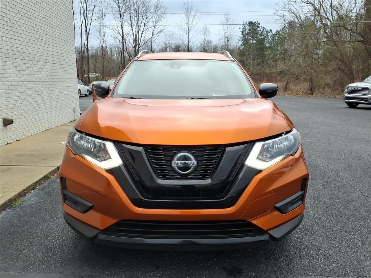 Nissan Rogue SV 2020