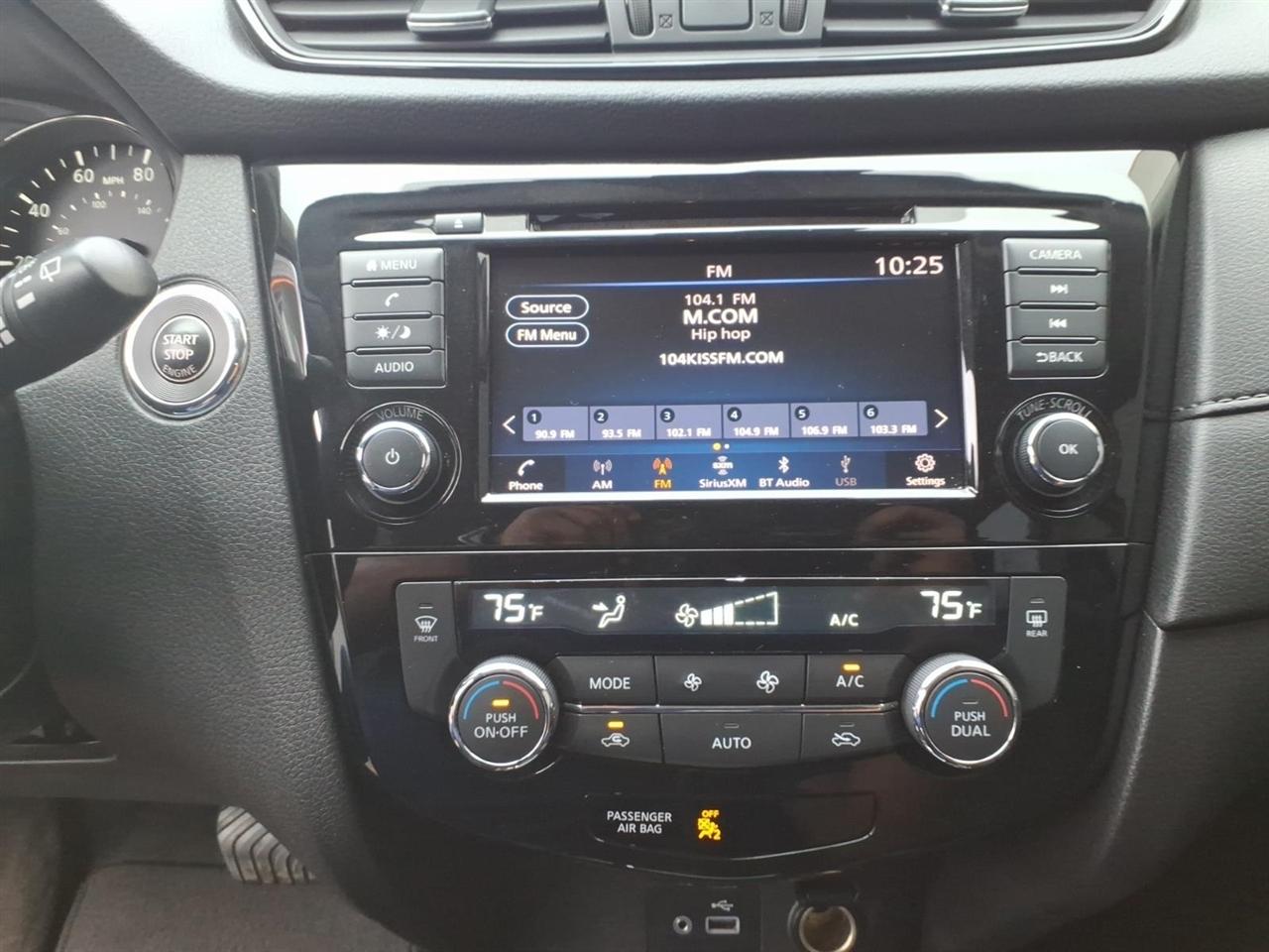 Nissan Rogue SV 2020