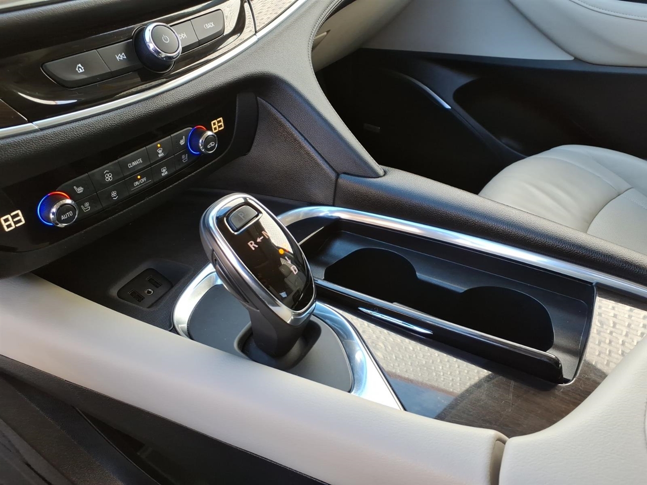 Buick Enclave Premium 2018