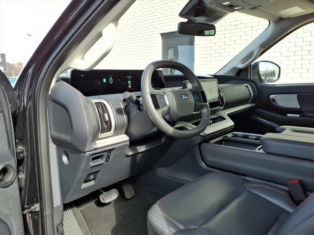 Ford Expedition  2025