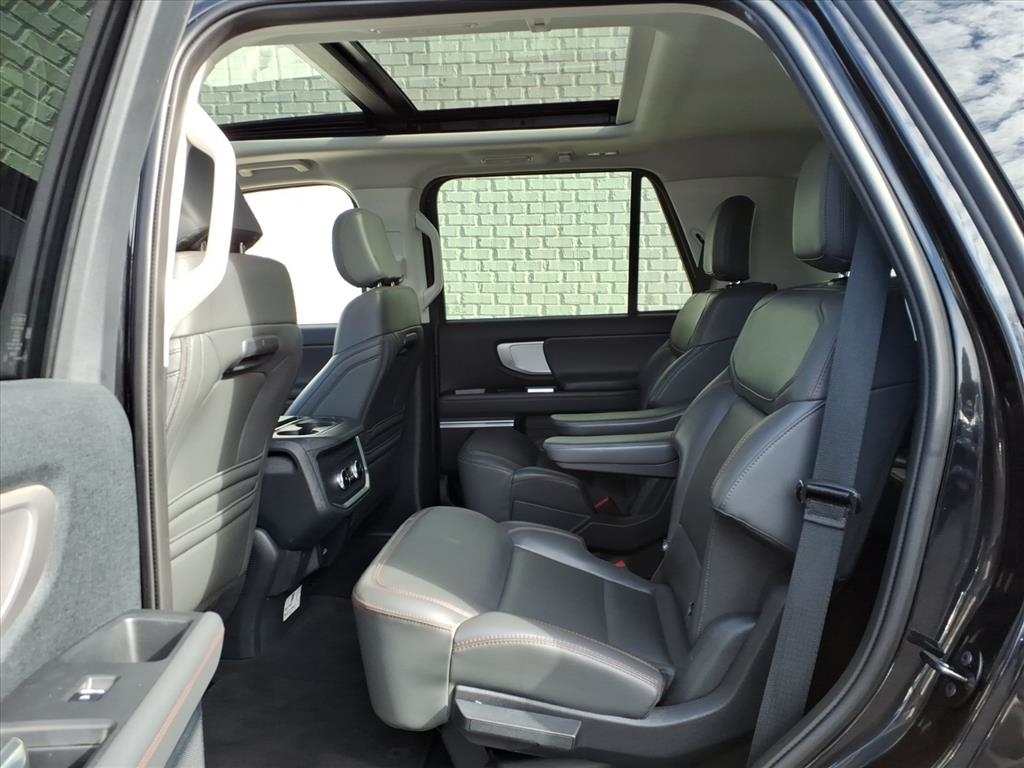 Ford Expedition  2025