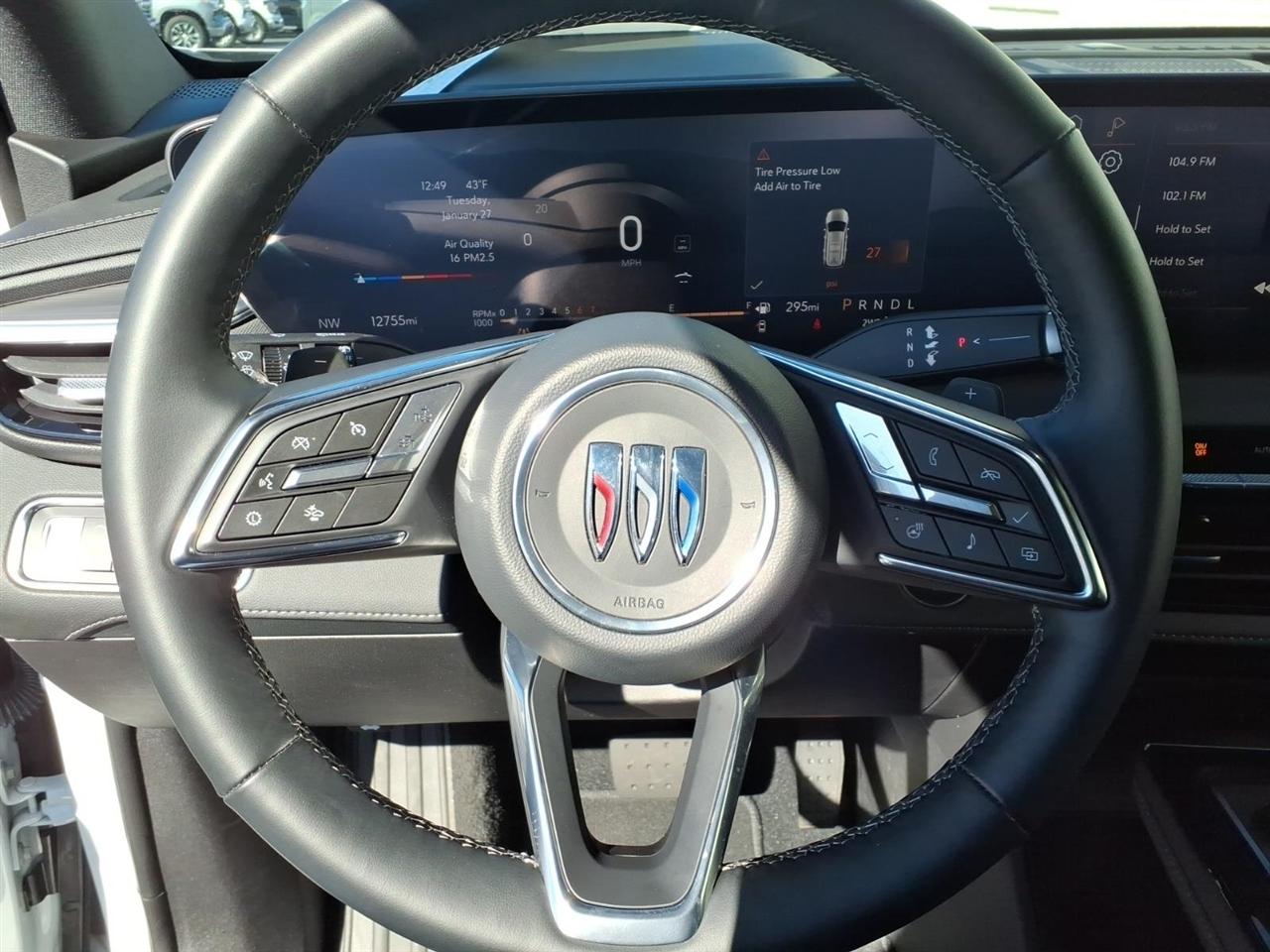 Buick Enclave Preferred 2025