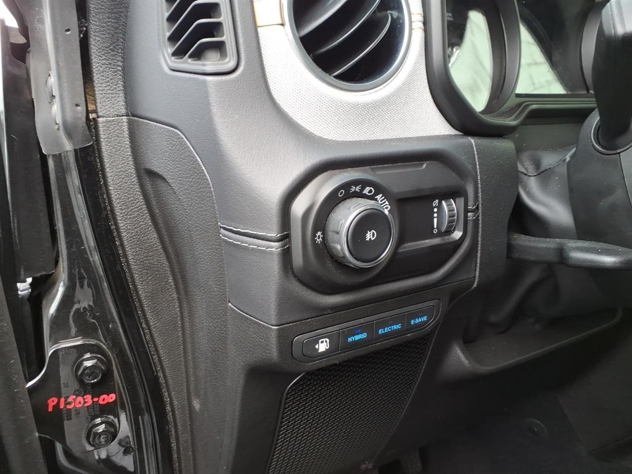 Jeep Wrangler 4xe  2025