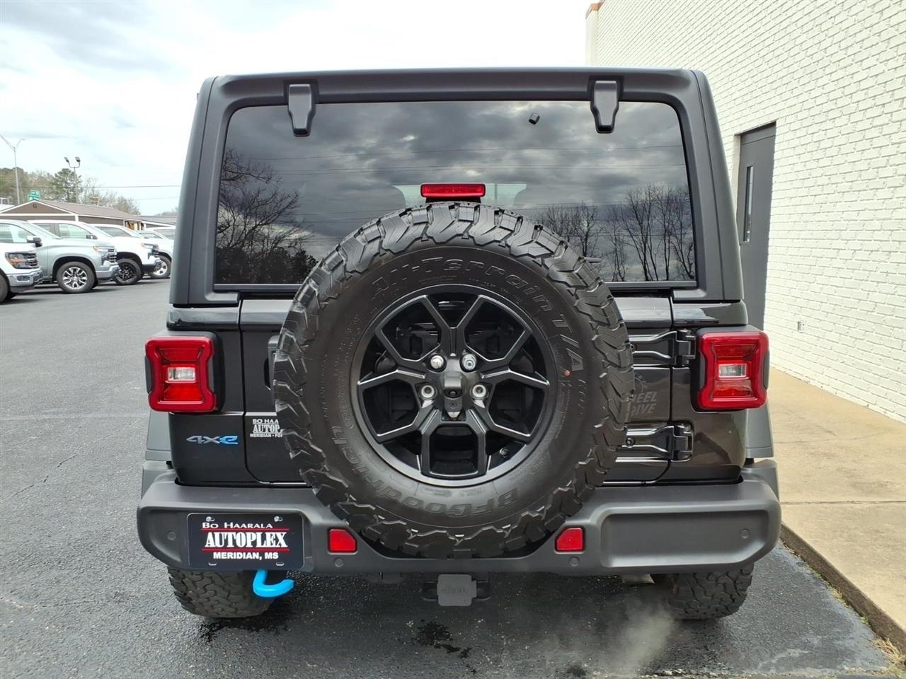 Jeep Wrangler 4xe  2024