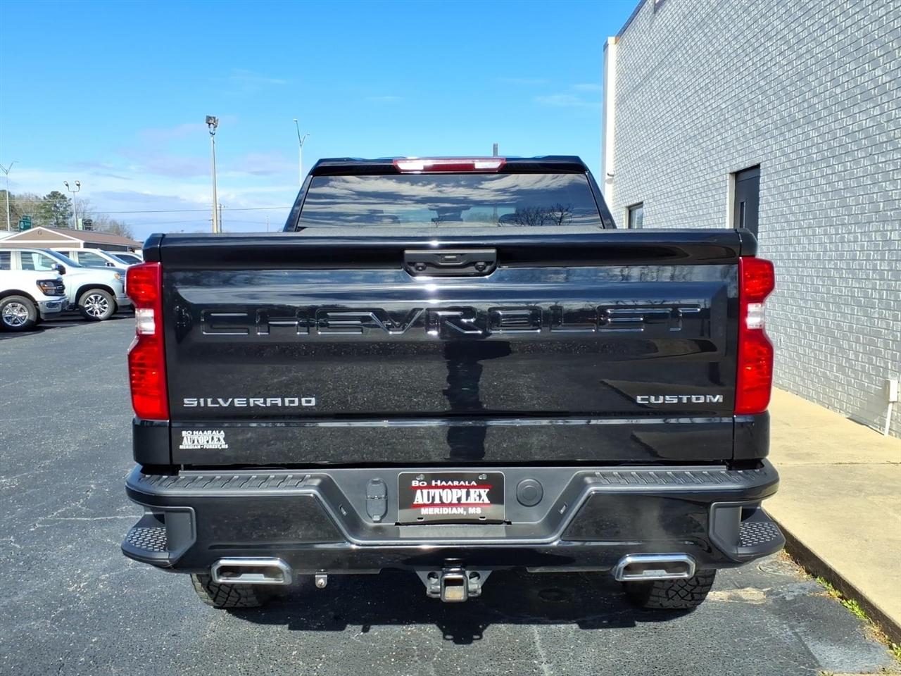 Chevrolet Silverado 1500  2024