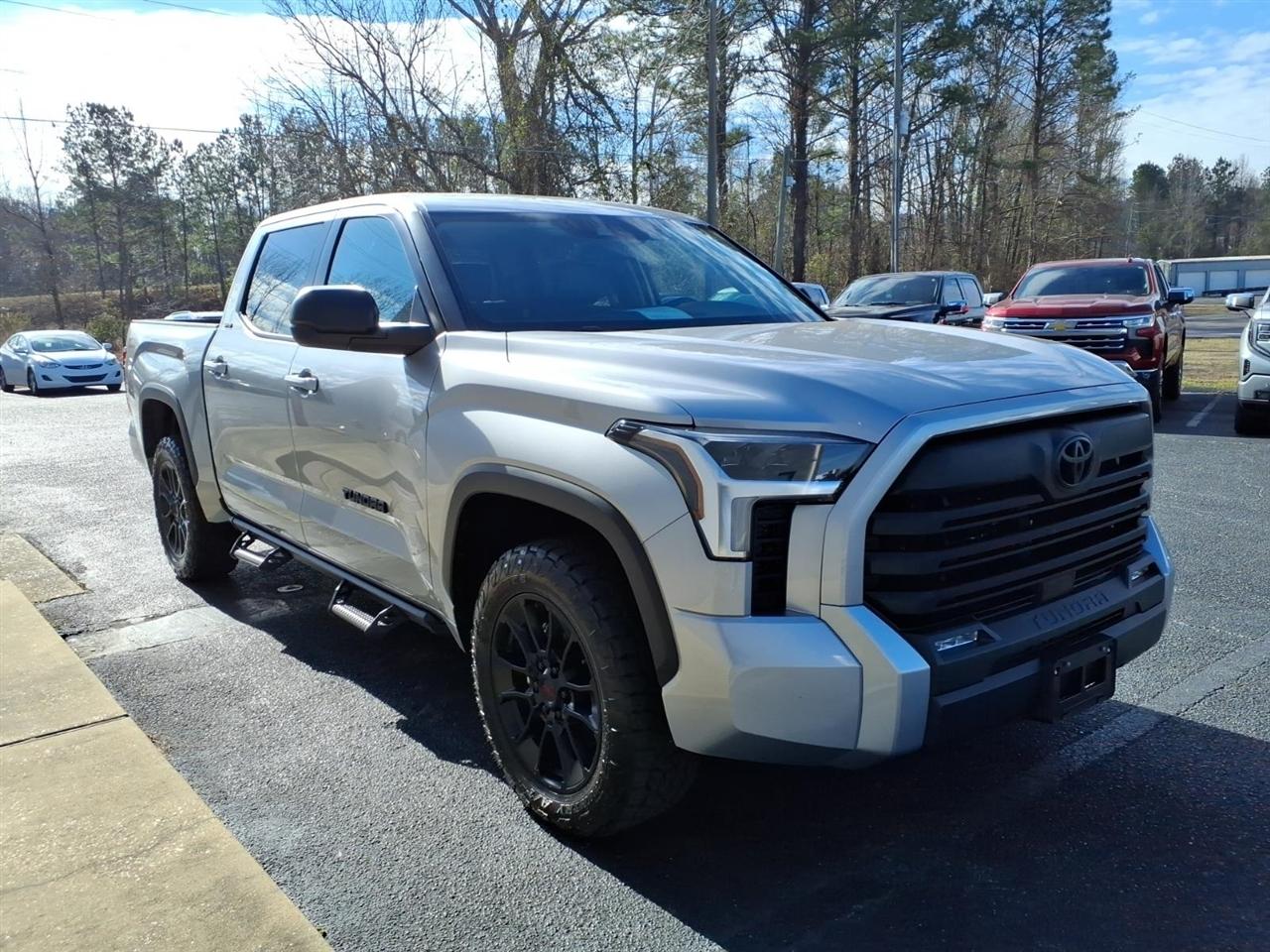 Toyota Tundra  2024