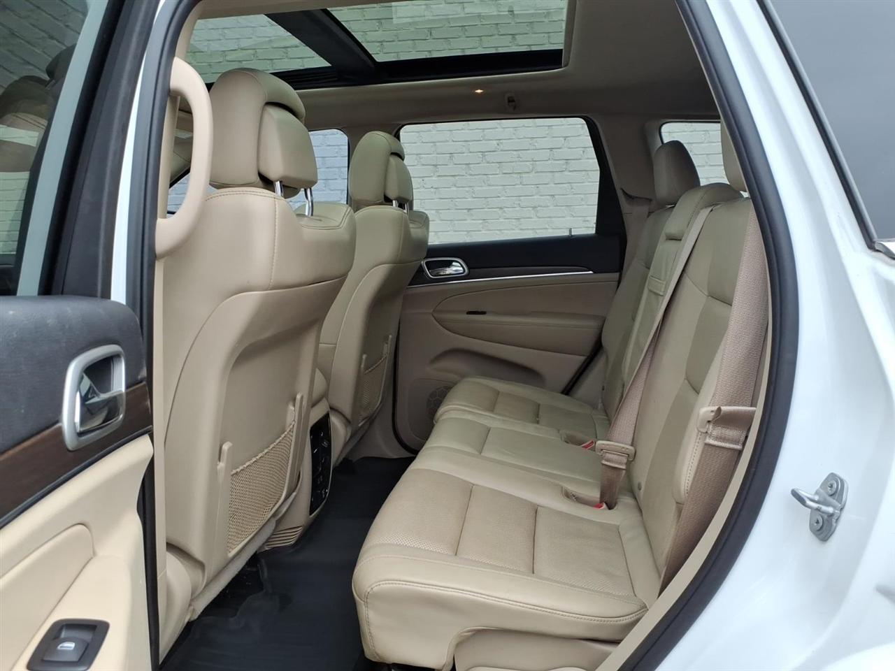 Jeep Grand Cherokee Limited 2WD 2018