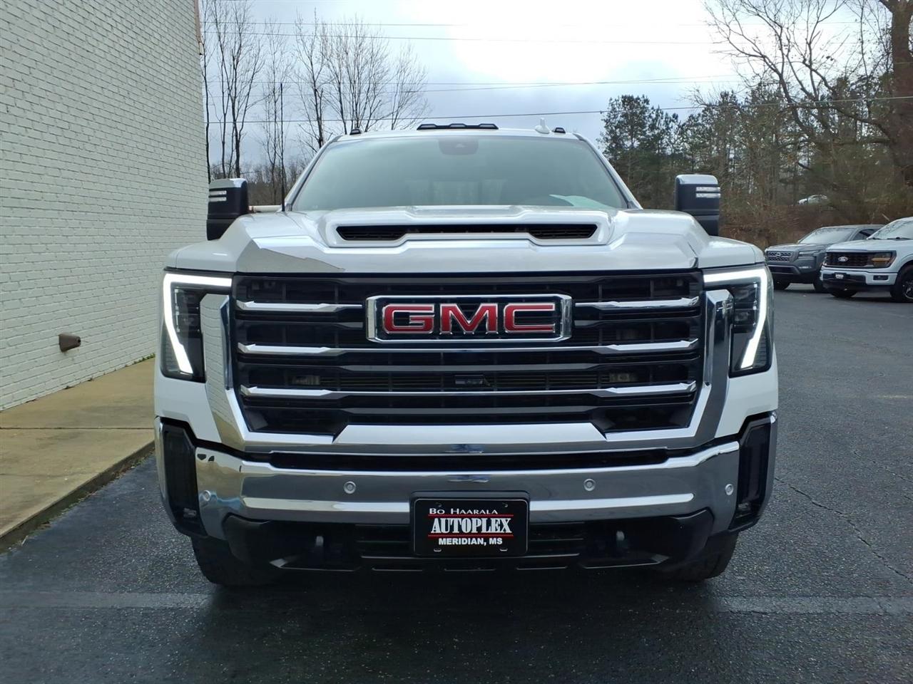 GMC Sierra 2500HD SLT 2025