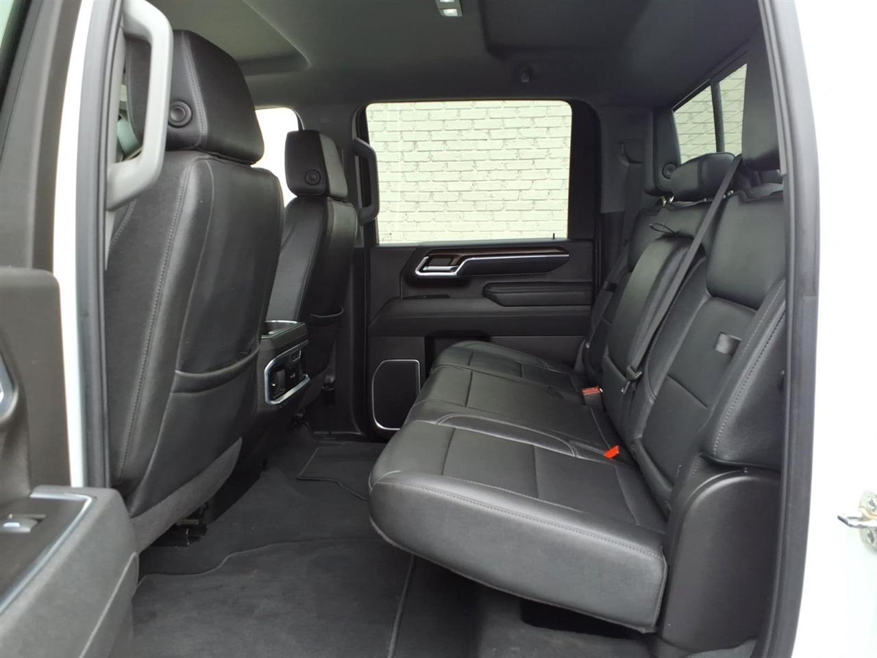 GMC Sierra 2500HD SLT 2025