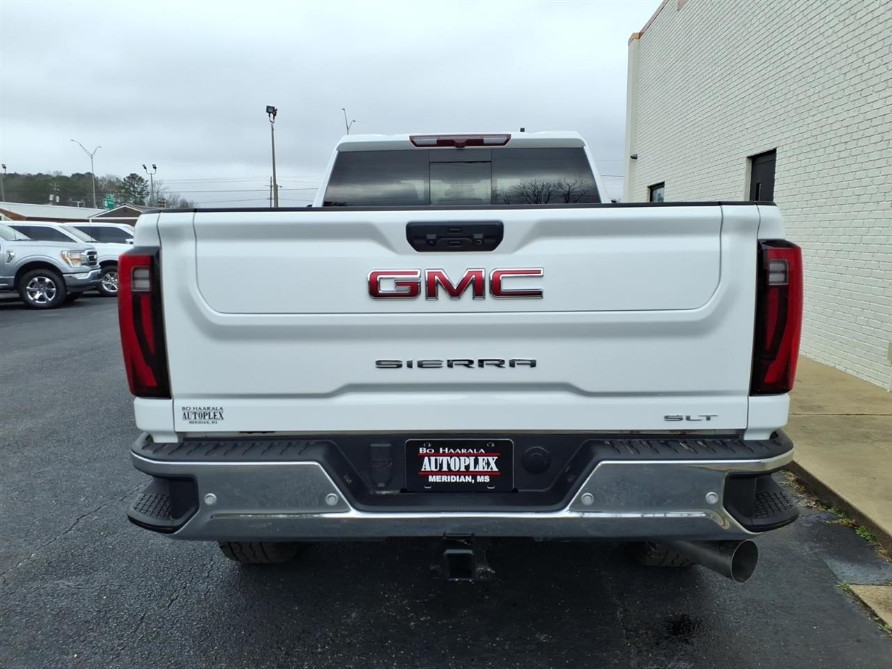GMC Sierra 2500HD SLT 2025