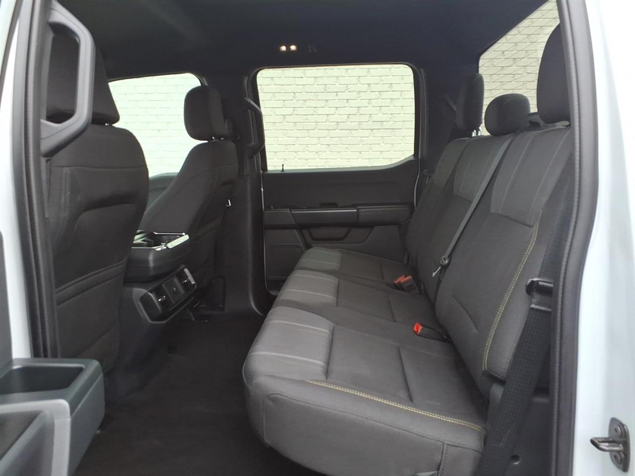 Ford F-150 STX 2WD 2025