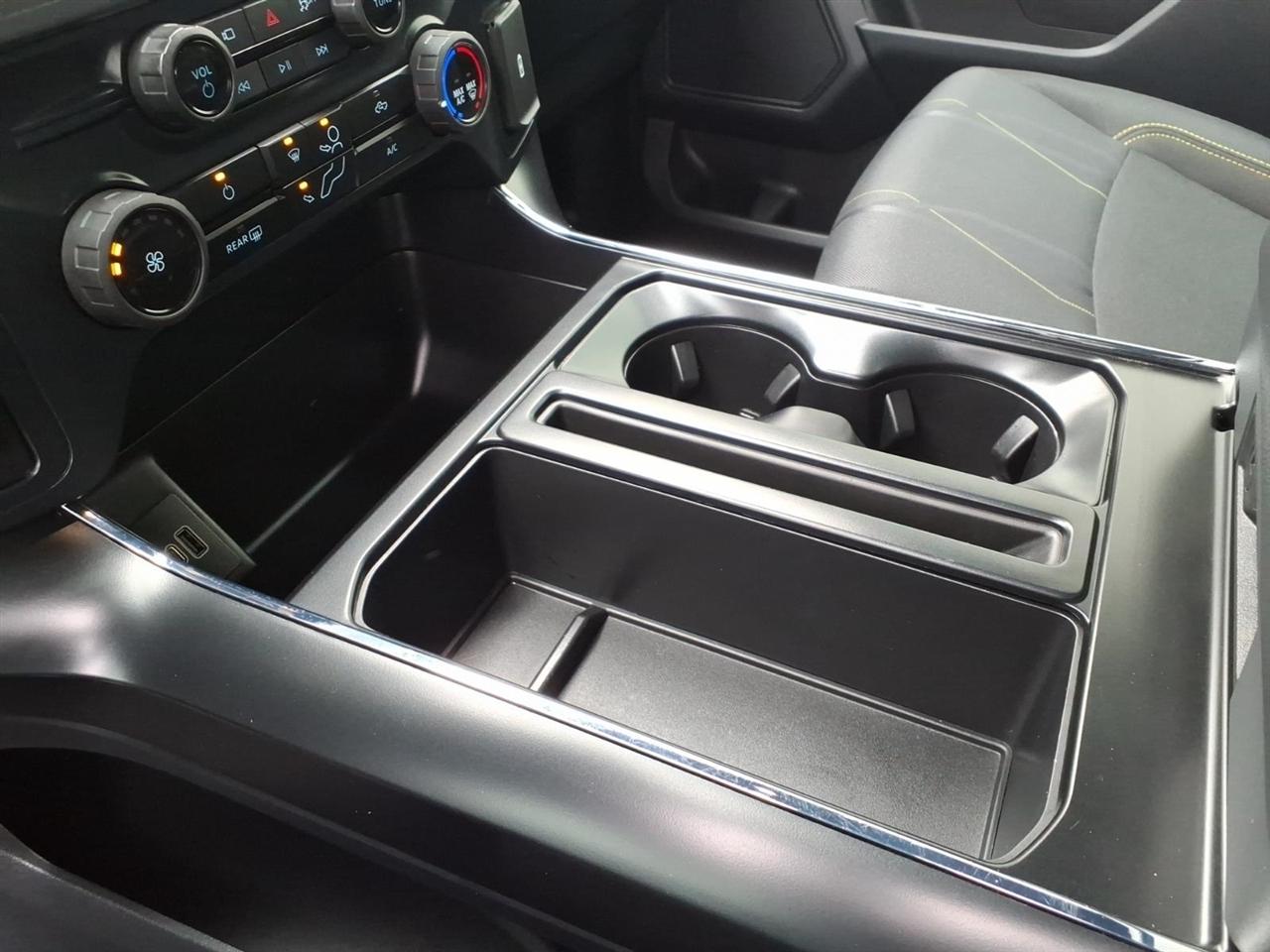 Ford F-150 STX 2WD 2025