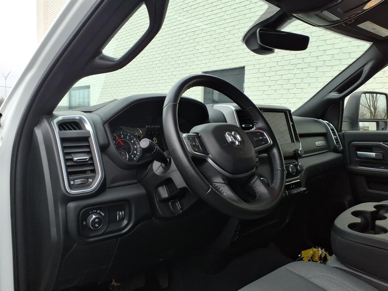 RAM 2500  2024