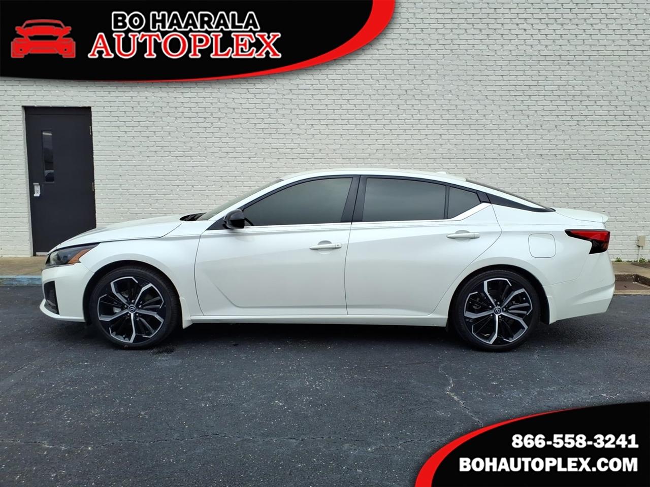 2024 Nissan Altima 2.5 SR FWD