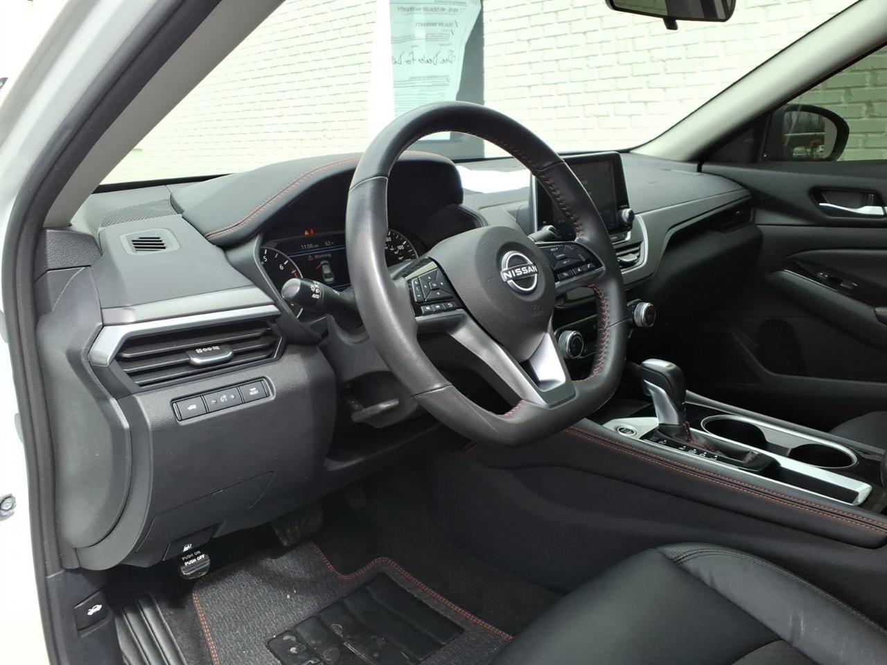 Nissan Altima 2.5 SR 2024