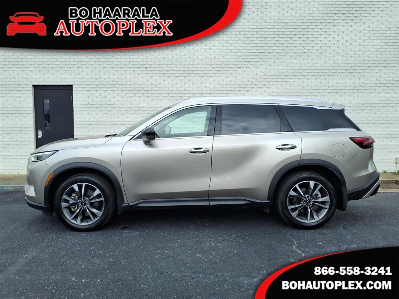 Infiniti QX60 LUXE AWD 2025