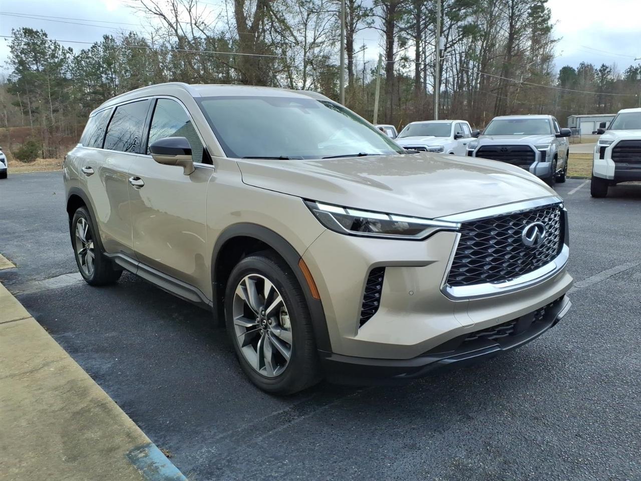 Infiniti QX60 LUXE AWD 2025