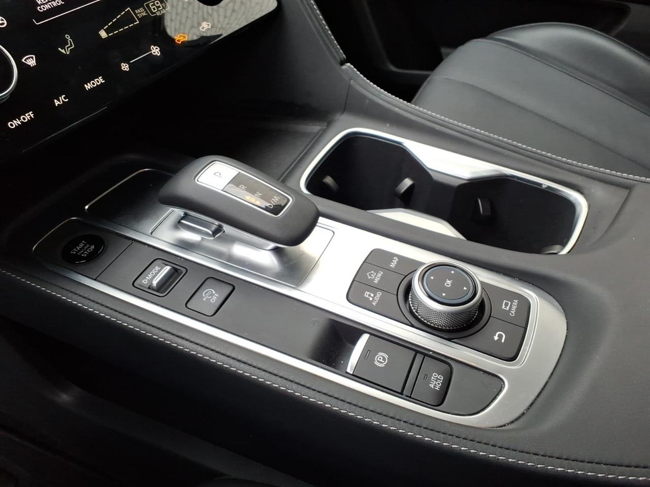 Infiniti QX60 Luxe 2026