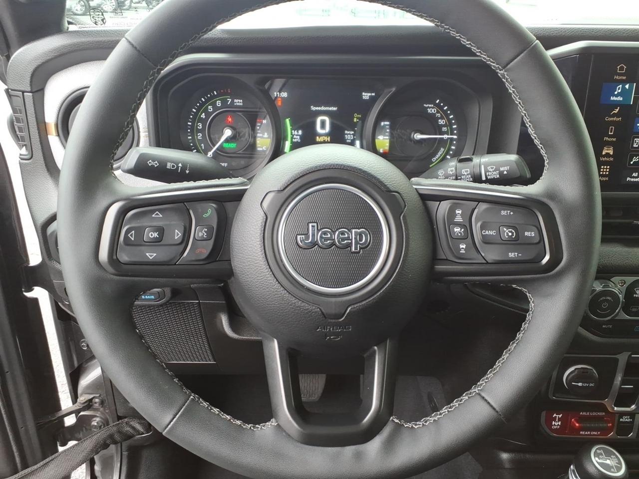 Jeep Wrangler 4xe  2025