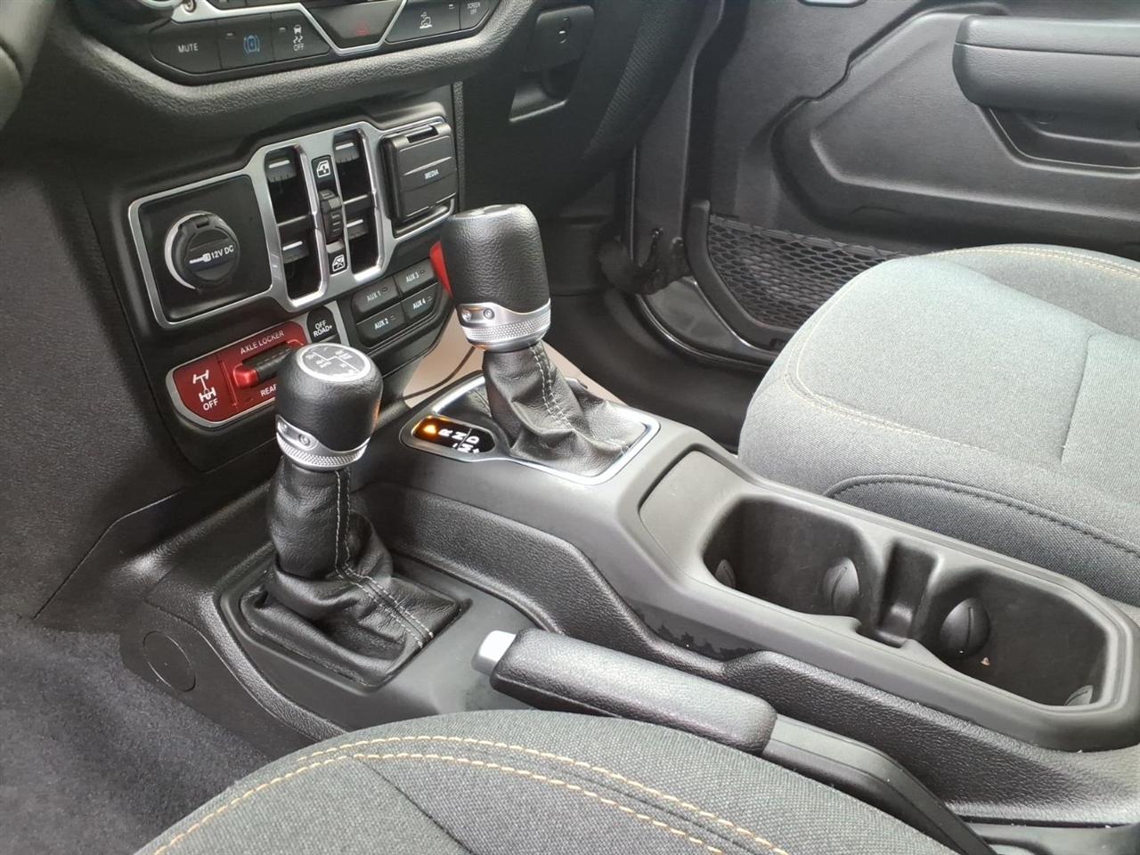 Jeep Wrangler 4xe  2025