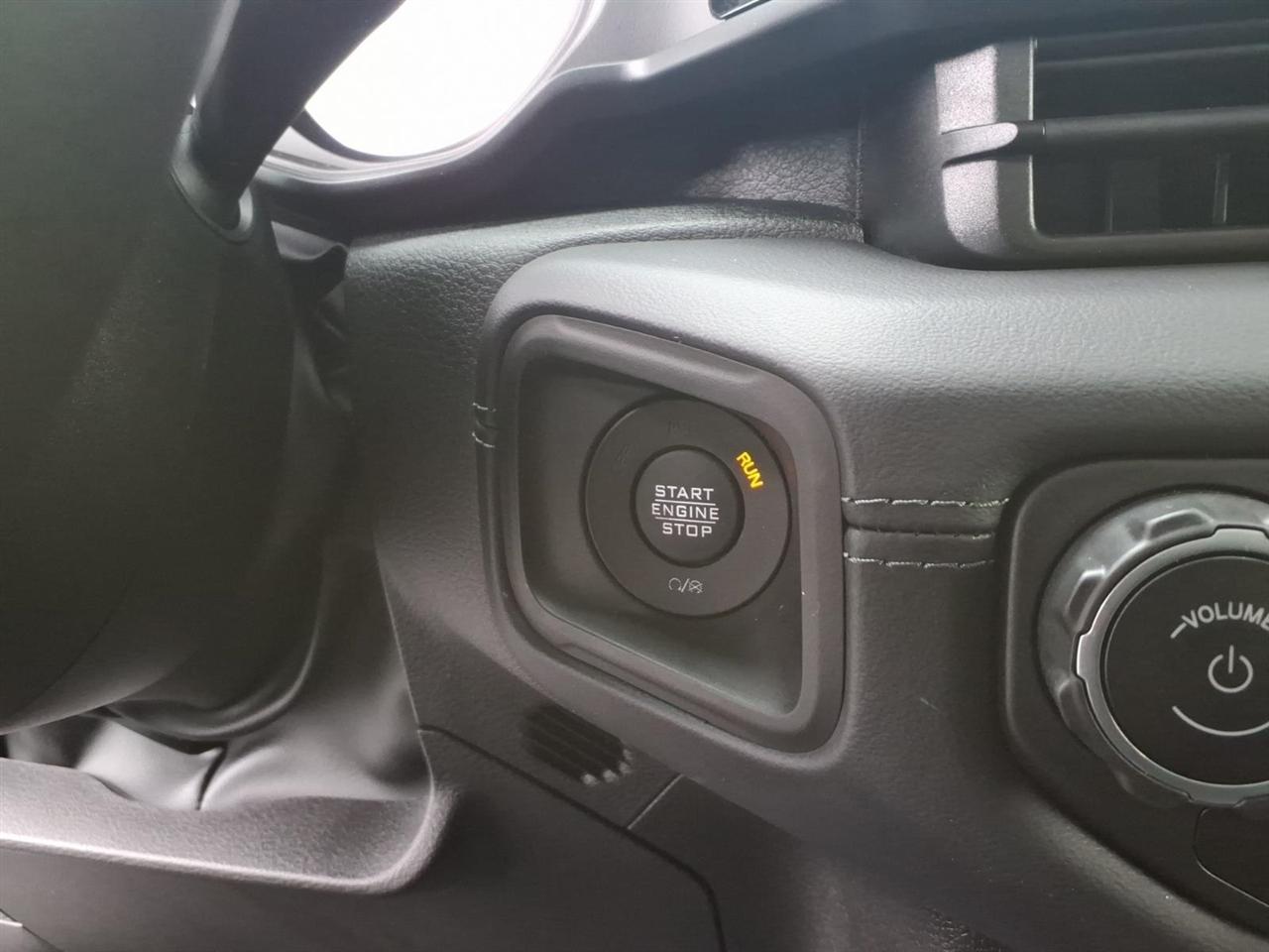 Jeep Wrangler 4xe  2025