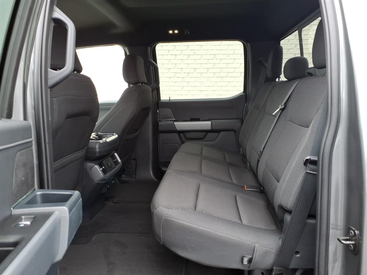 Ford F-150 XLT 4x4 SuperCrew 2025