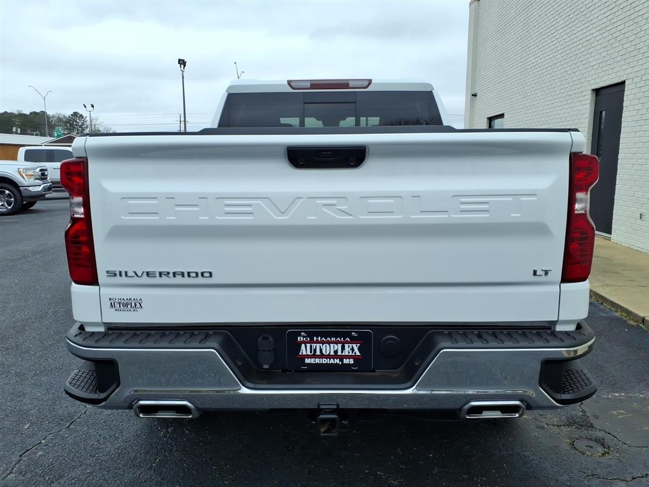 Chevrolet Silverado 1500  2025