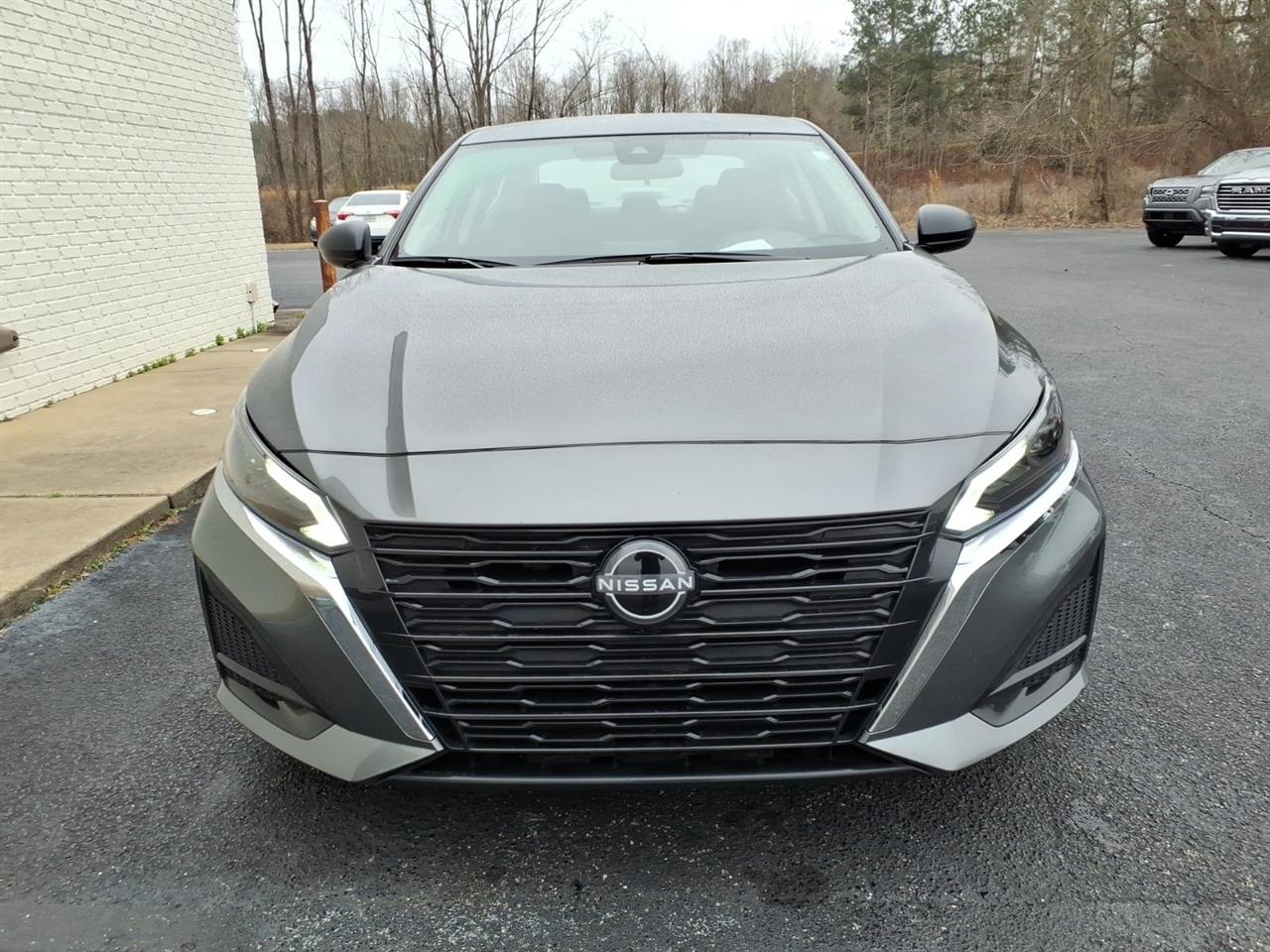 Nissan Altima 2.5 SV 2025