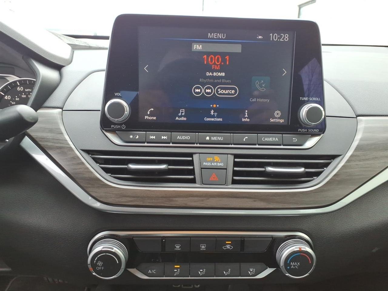 Nissan Altima 2.5 SV 2025