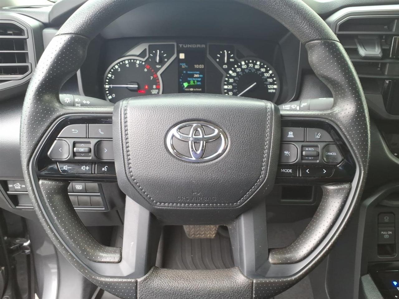 Toyota Tundra  2024