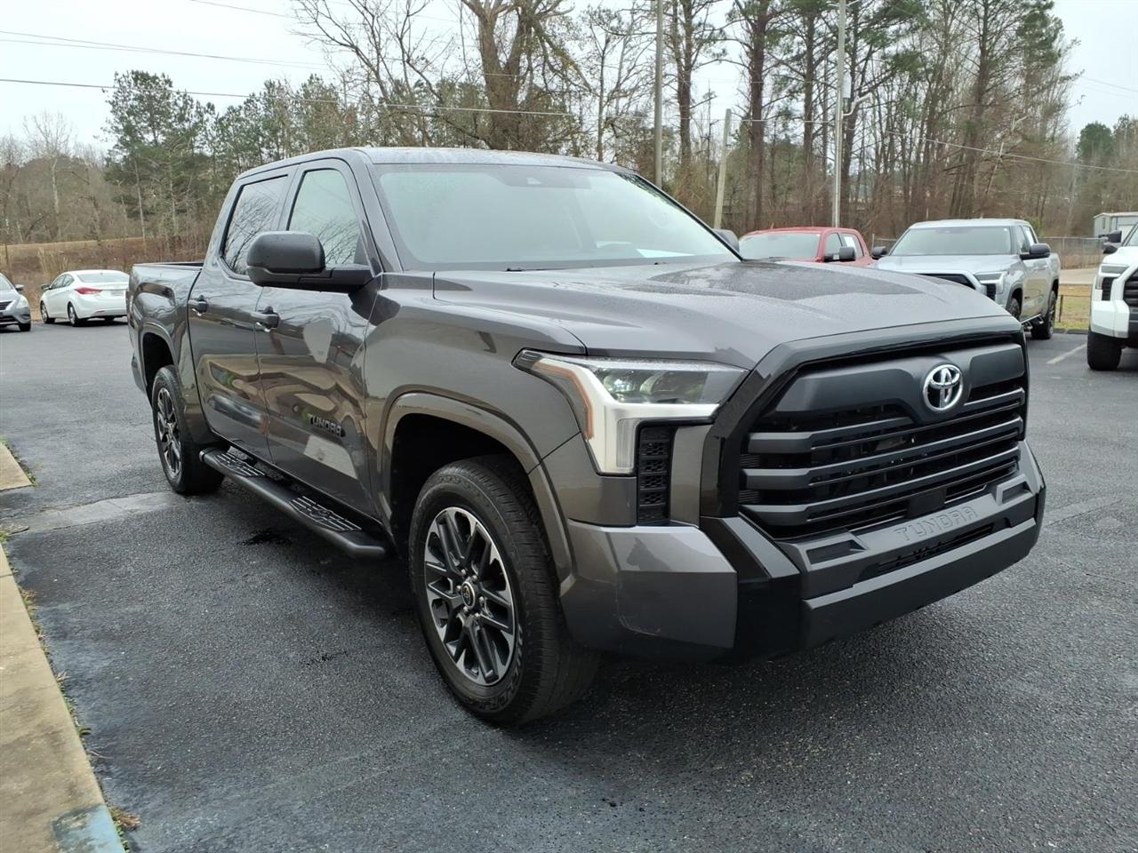 Toyota Tundra  2024