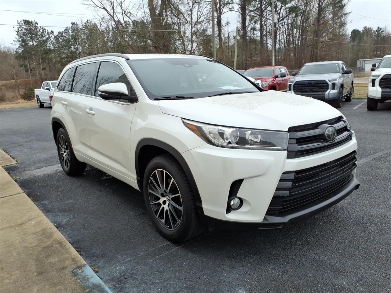 Toyota Highlander  2018