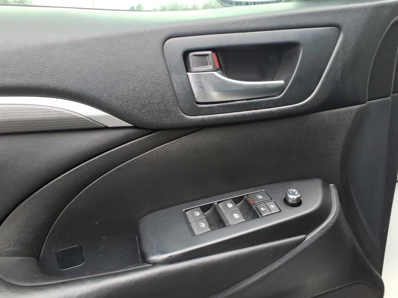 Toyota Highlander  2018