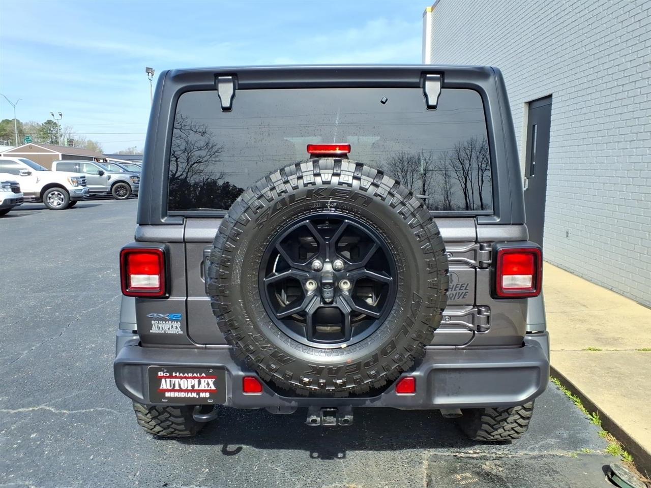 Jeep Wrangler 4xe  2025
