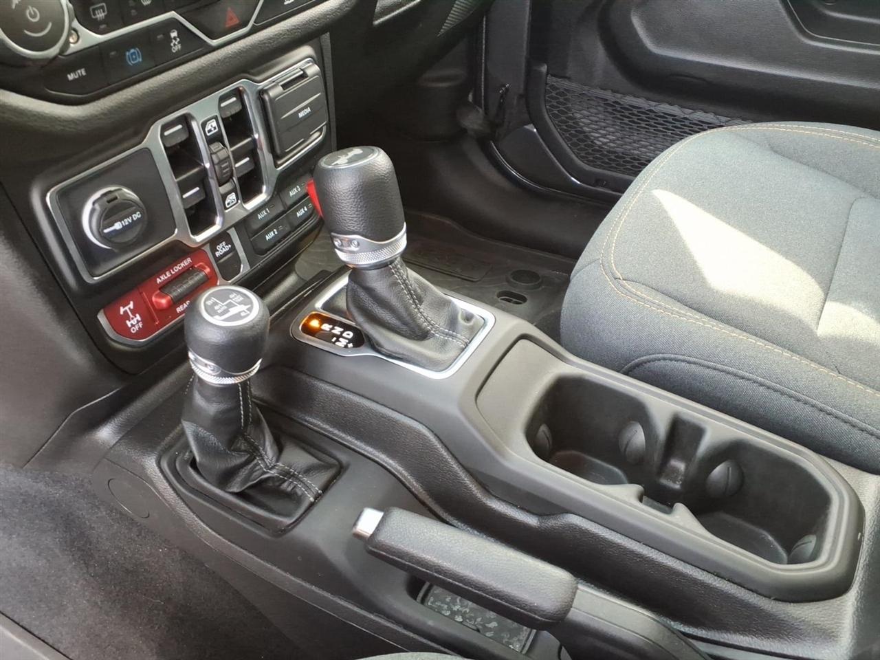 Jeep Wrangler 4xe  2025