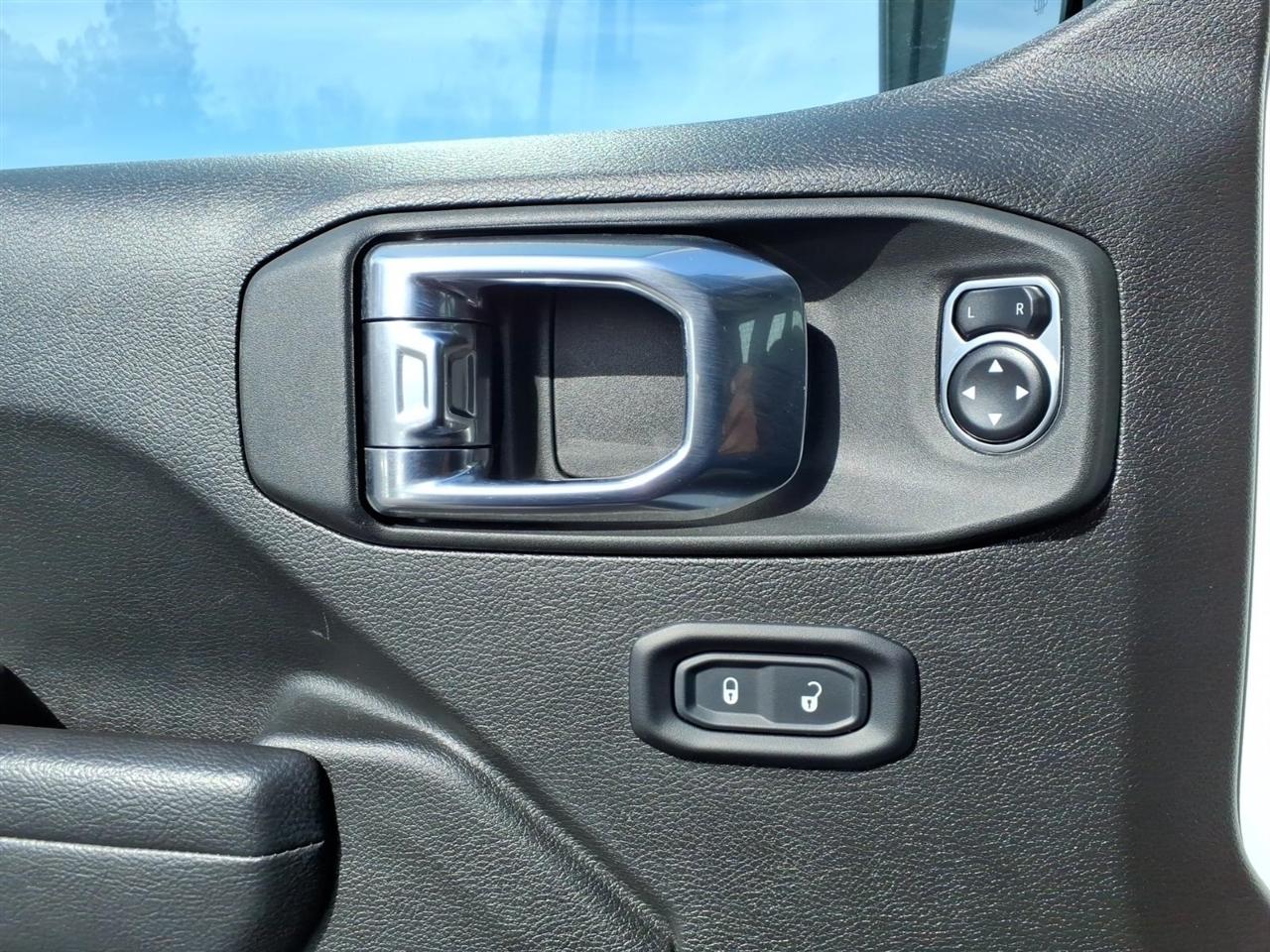 Jeep Wrangler 4xe  2025