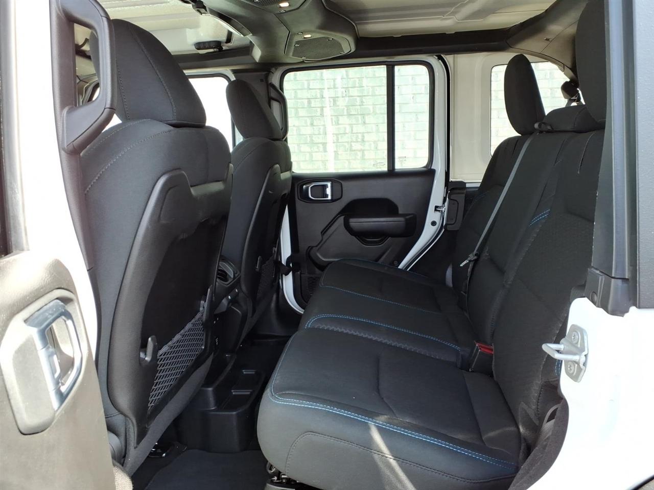 Jeep Wrangler 4xe  2025