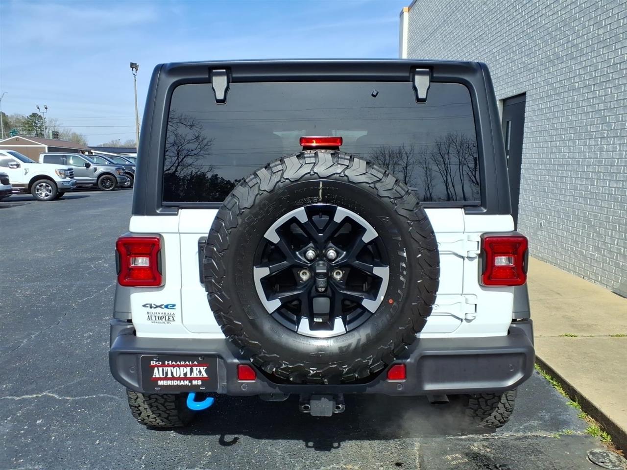 Jeep Wrangler 4xe  2025