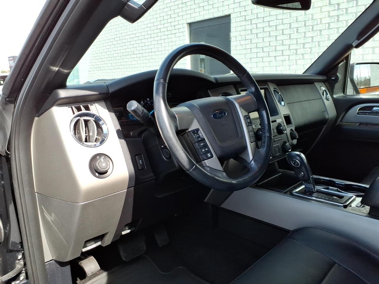 Ford Expedition Limited 2WD 2015