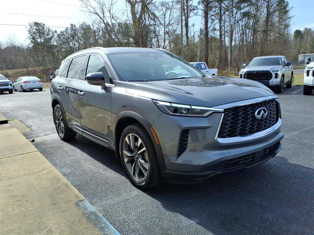 Infiniti QX60 Luxe 2025