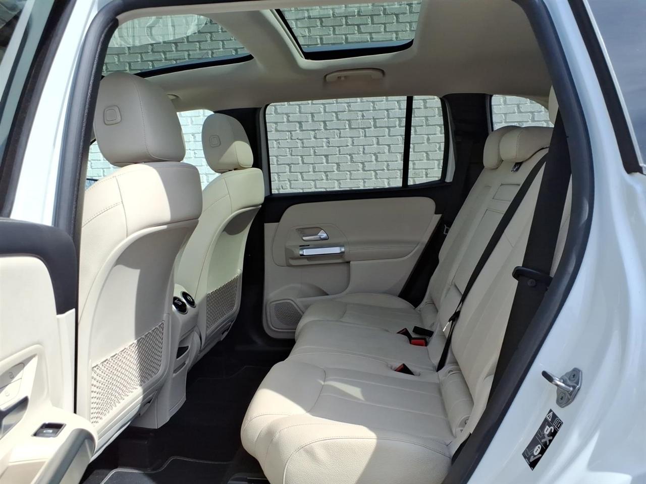 Mercedes-Benz GLB-Class  2022