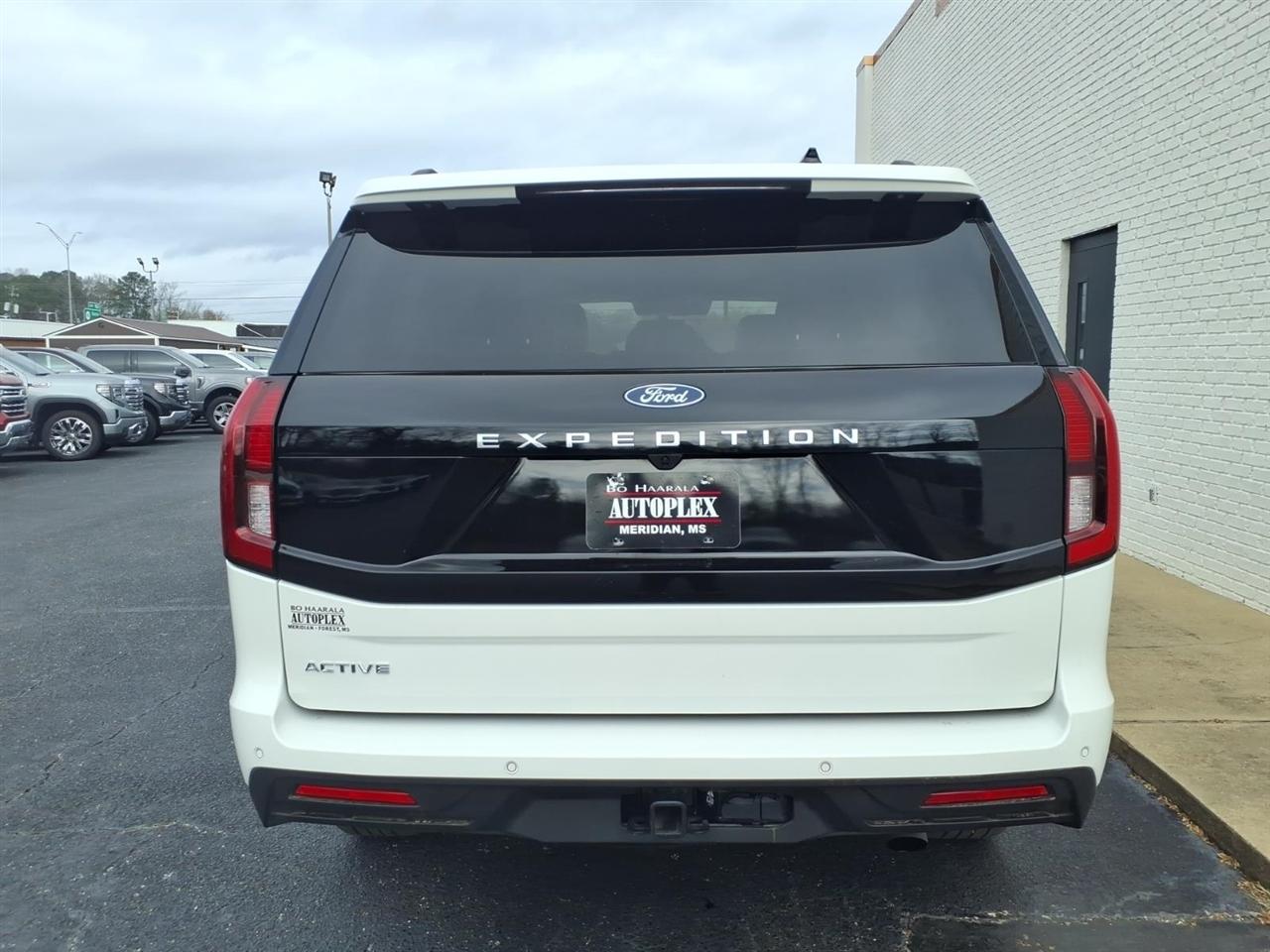 Ford Expedition  2025