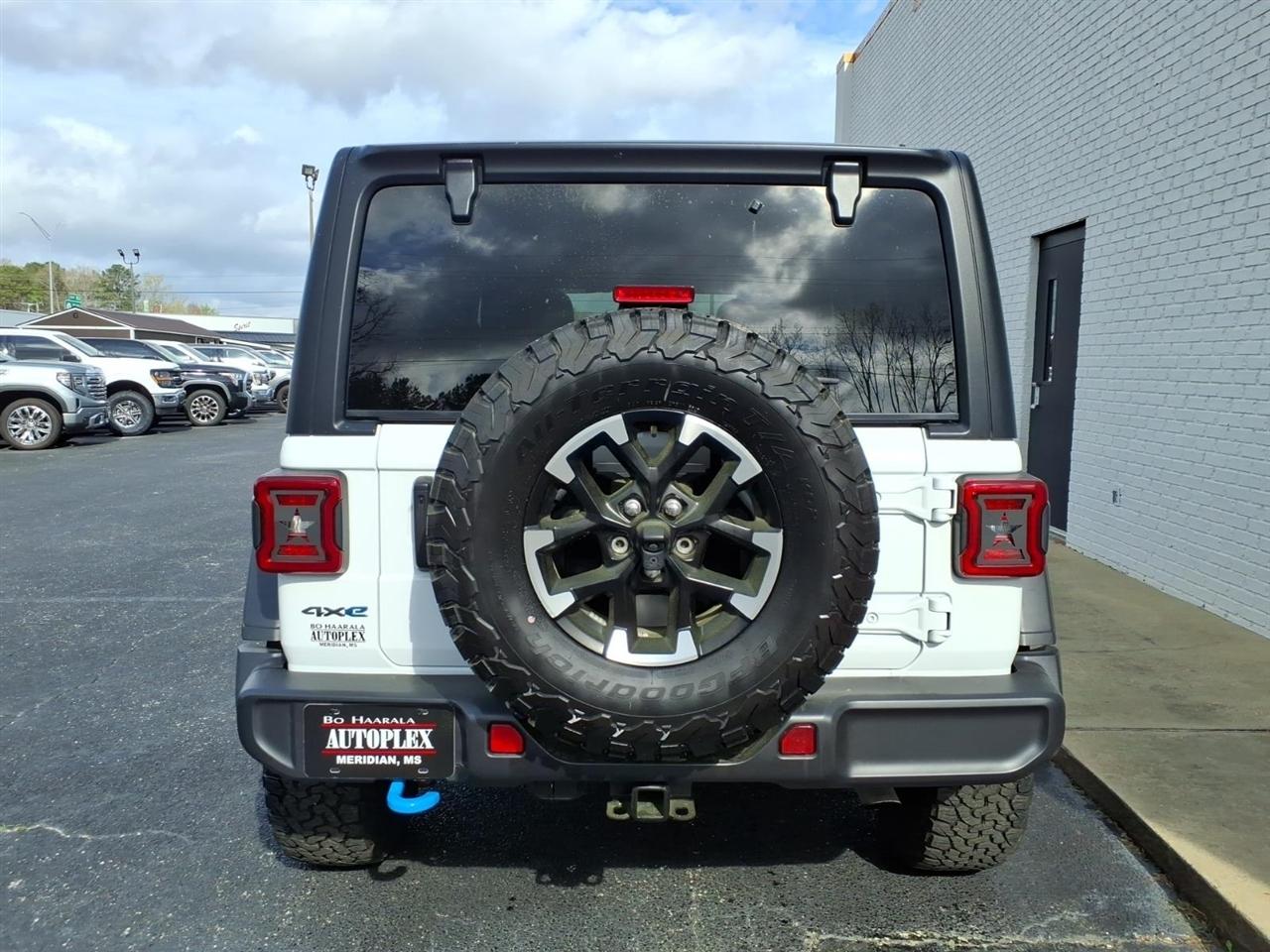 Jeep Wrangler 4xe  2024