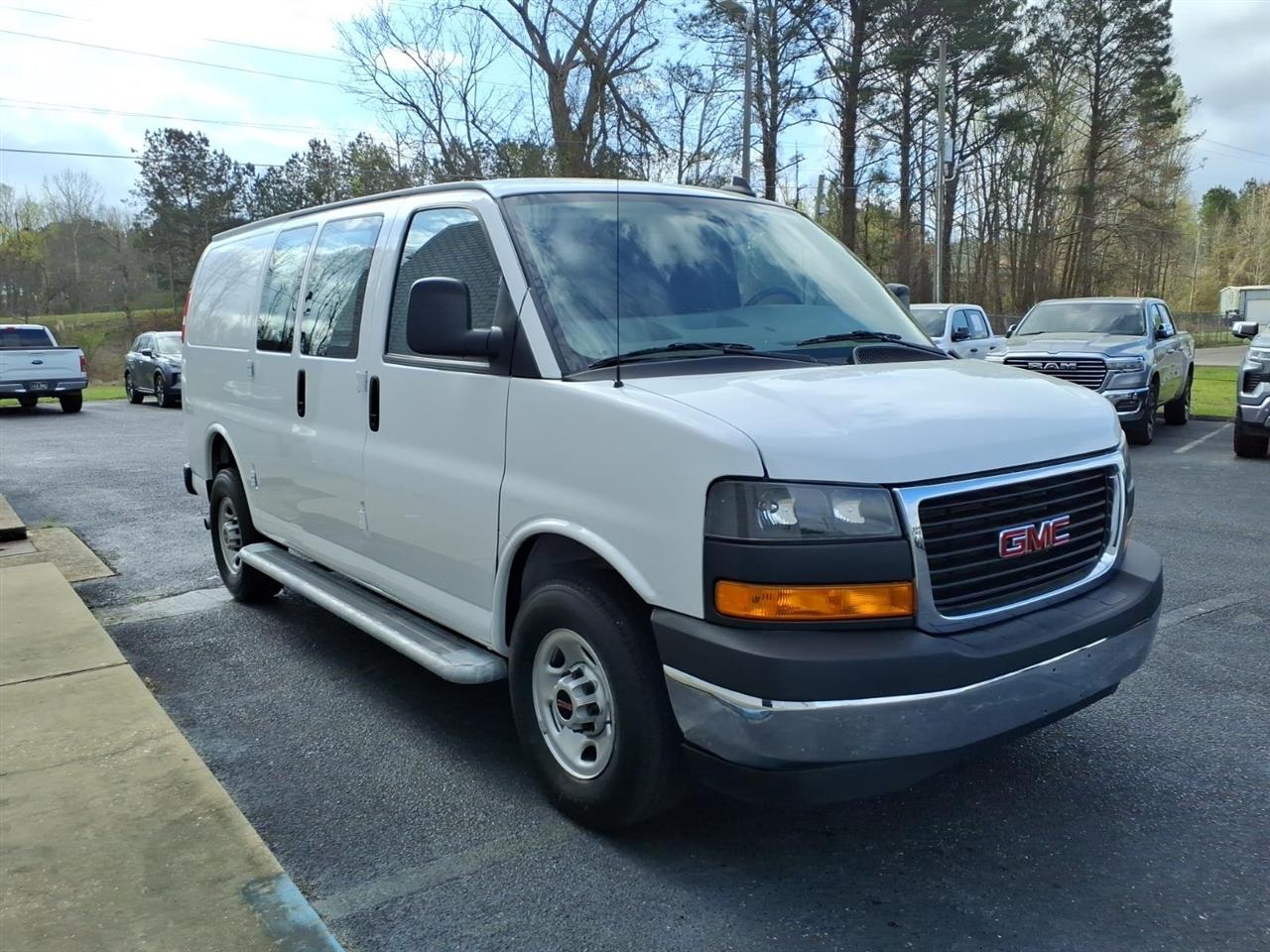 GMC Savana  2024