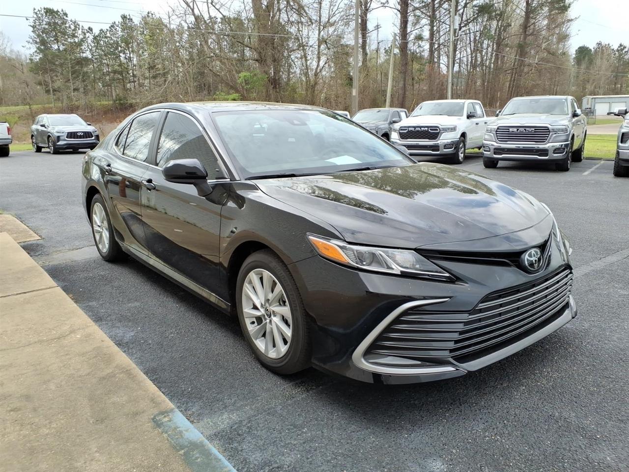 Toyota Camry  2024