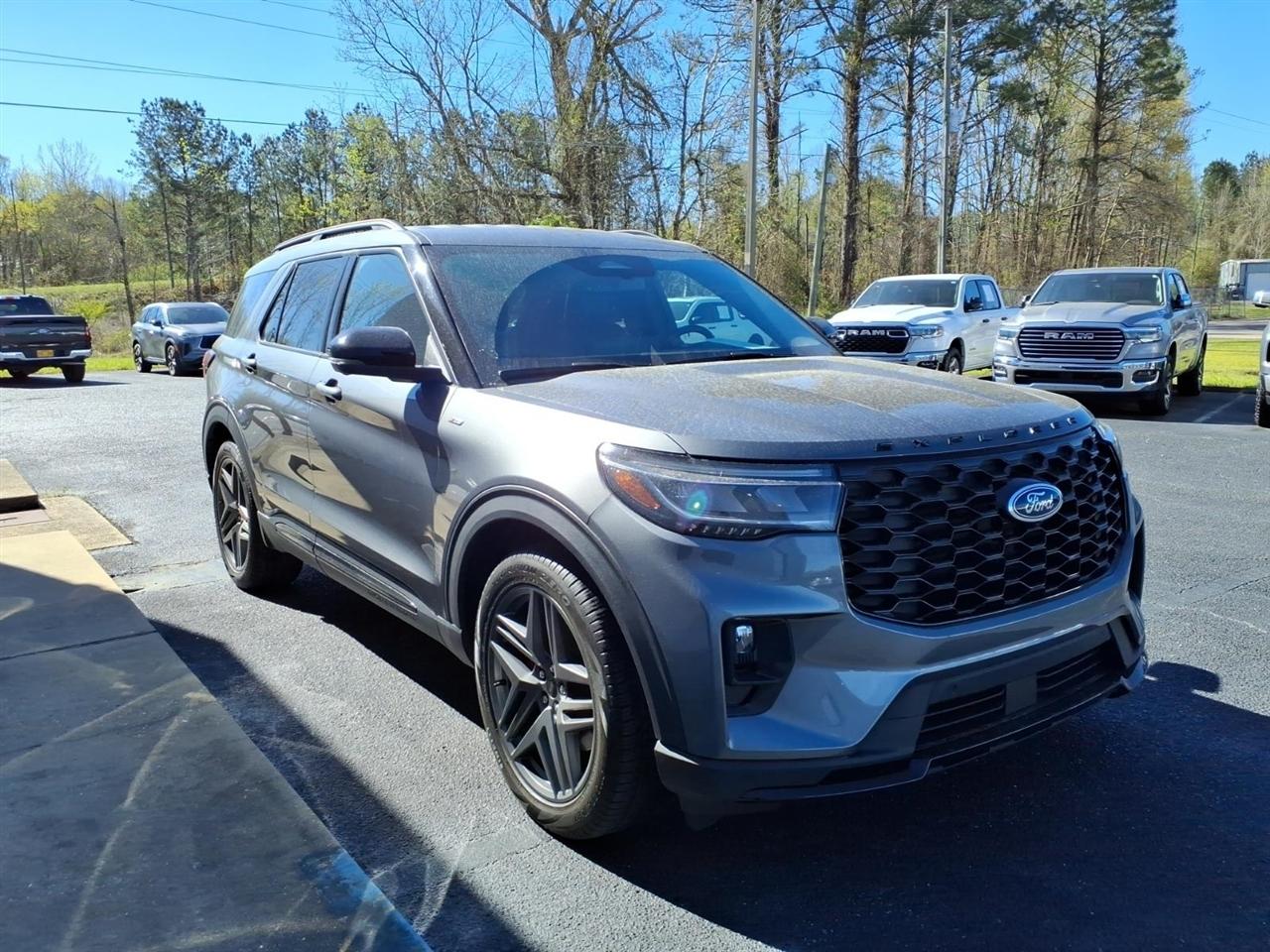 Ford Explorer ST-Line 2025