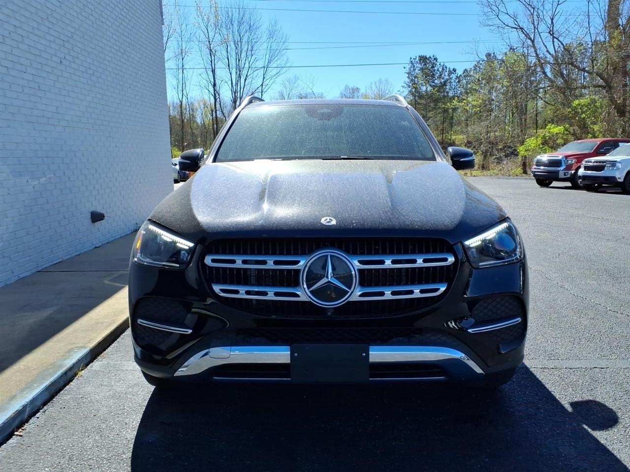 Mercedes-Benz GLE-Class  2024