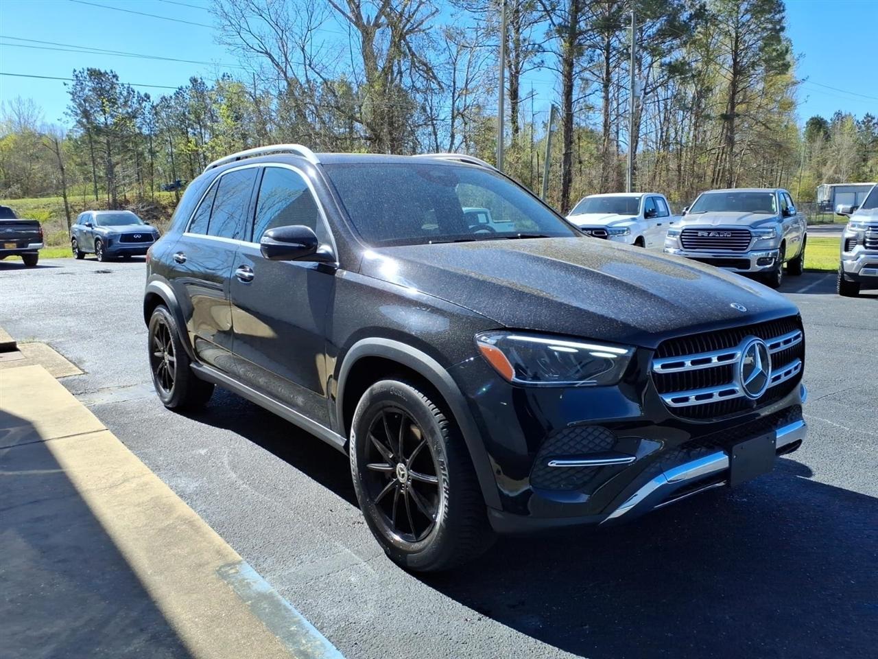 Mercedes-Benz GLE-Class  2024