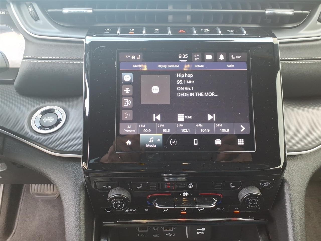 Jeep Grand Cherokee  2024