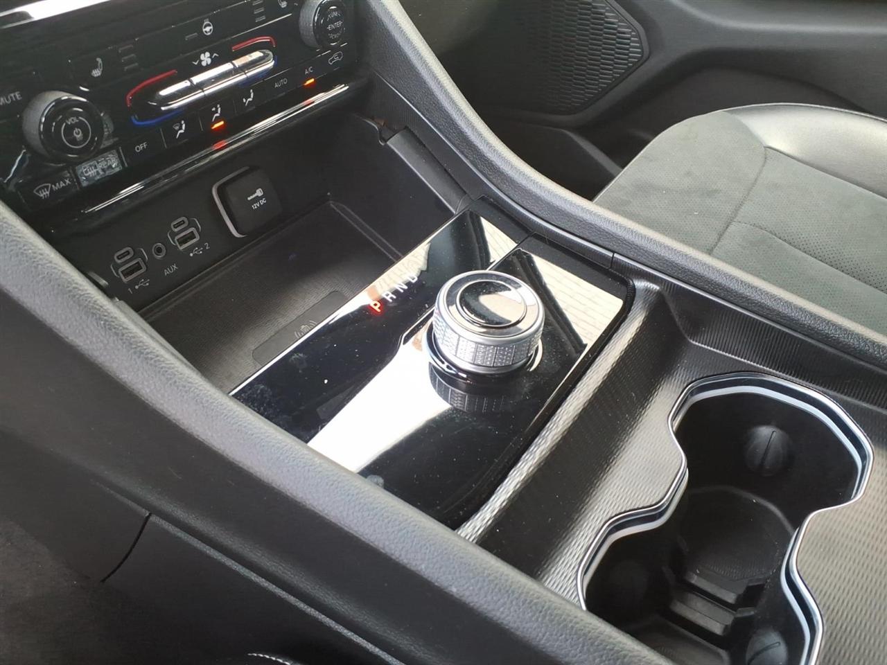 Jeep Grand Cherokee  2024